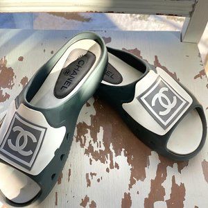 CHANEL BEACH SANDALS